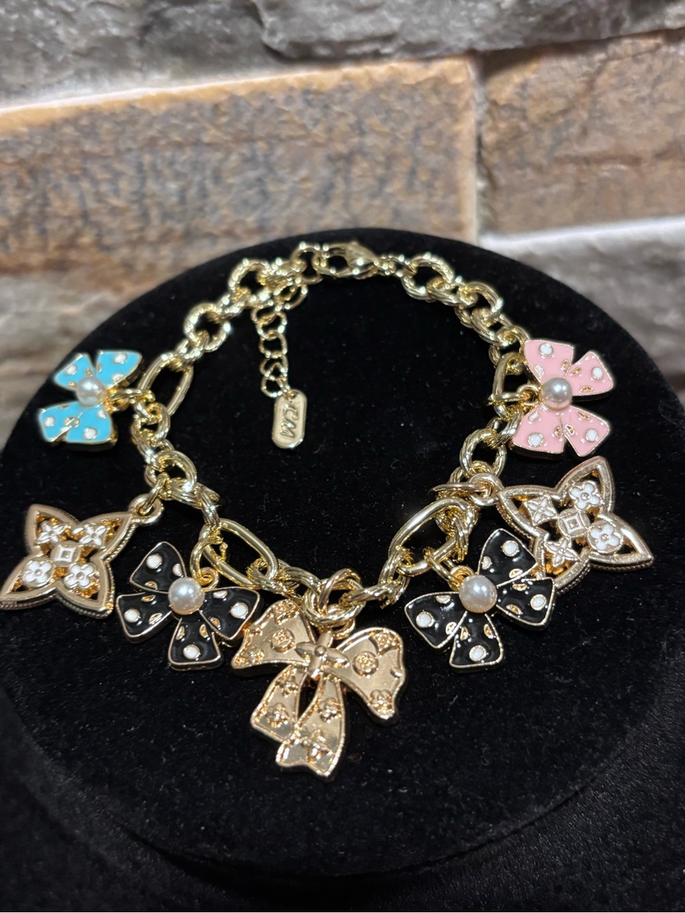 Gold Bow & Enamel Flower LV Charm Bracelet - Multicolor